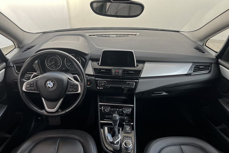 Usata BMW 218 Gran Tourer Advantage 150 CV (110 kW) 2017 Bianco alpi Monovolume