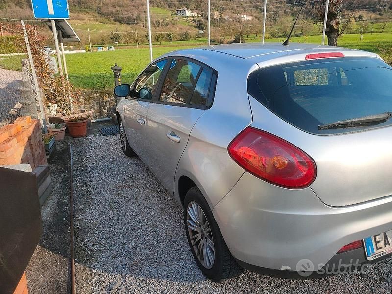 Usata Fiat Bravo Dynamic 120 CV (88 kW) 2010 Utilitaria