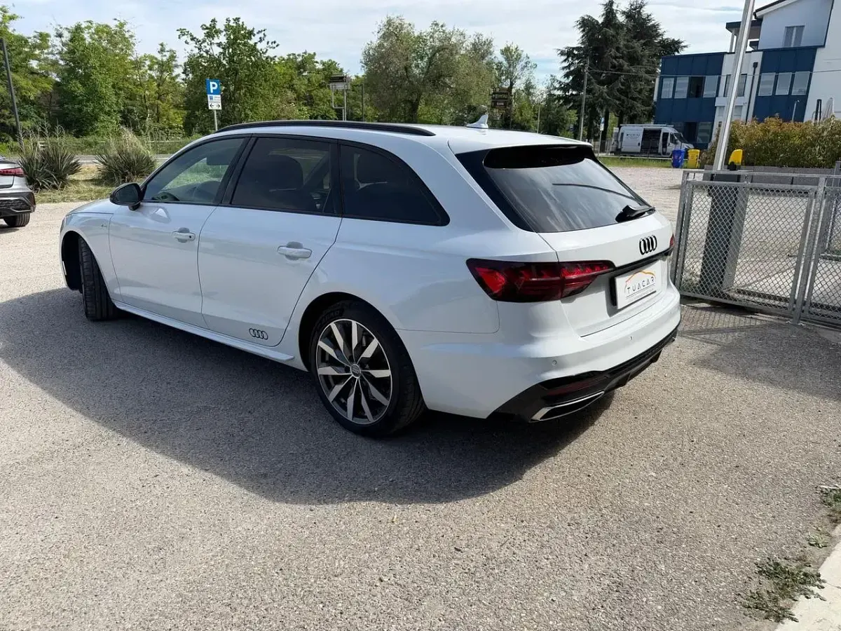 Usata Audi A4 S-Line 190 CV (139 kW) 2020 Bianco Station wagon