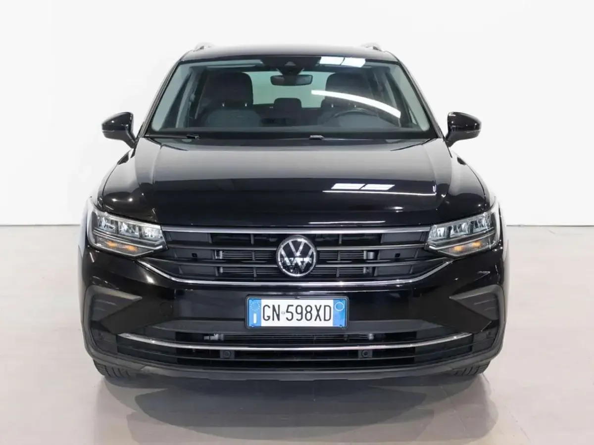Usata VW Tiguan Life 150 CV (110 kW) 2023 Nero SUV