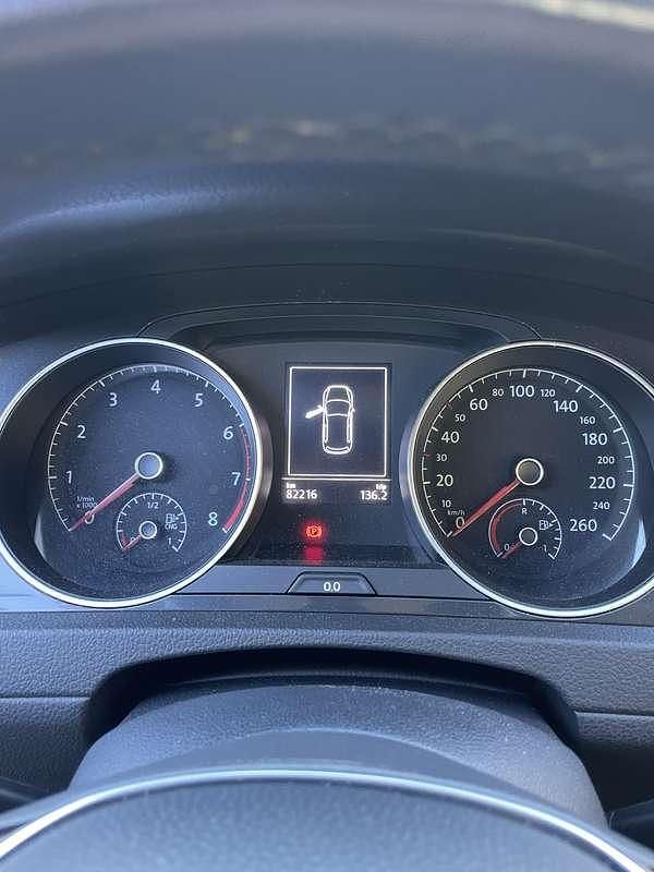 Usata VW Golf VIII Trendline 131 CV (96 kW) 2020 Grigio Berlina