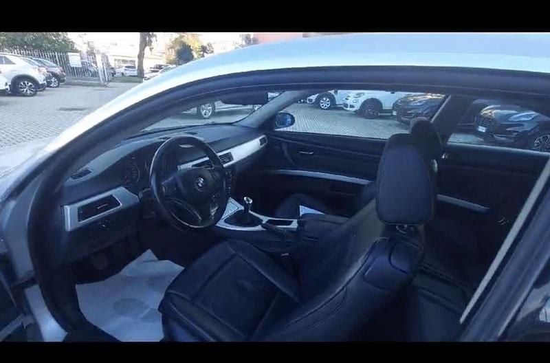 Usata BMW 325 Efficient Dynamics 218 CV (160 kW) 2006 Coupé