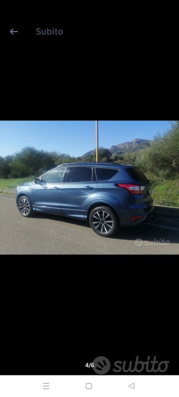 Usata Ford Kuga ST-Line 120 CV (88 kW) 2019 Blu SUV