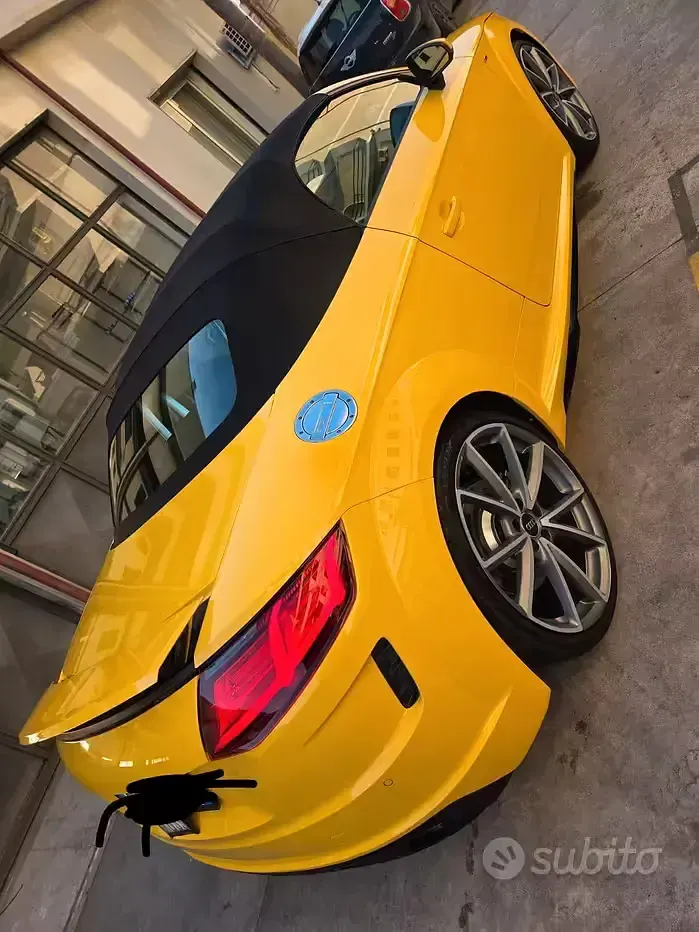 Usata Audi TT S-Line 245 CV (180 kW) 2021 Giallo Cabrio