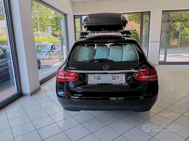 Usata Mercedes C180 Exclusive 116 CV (85 kW) 2016 Nero Station wagon