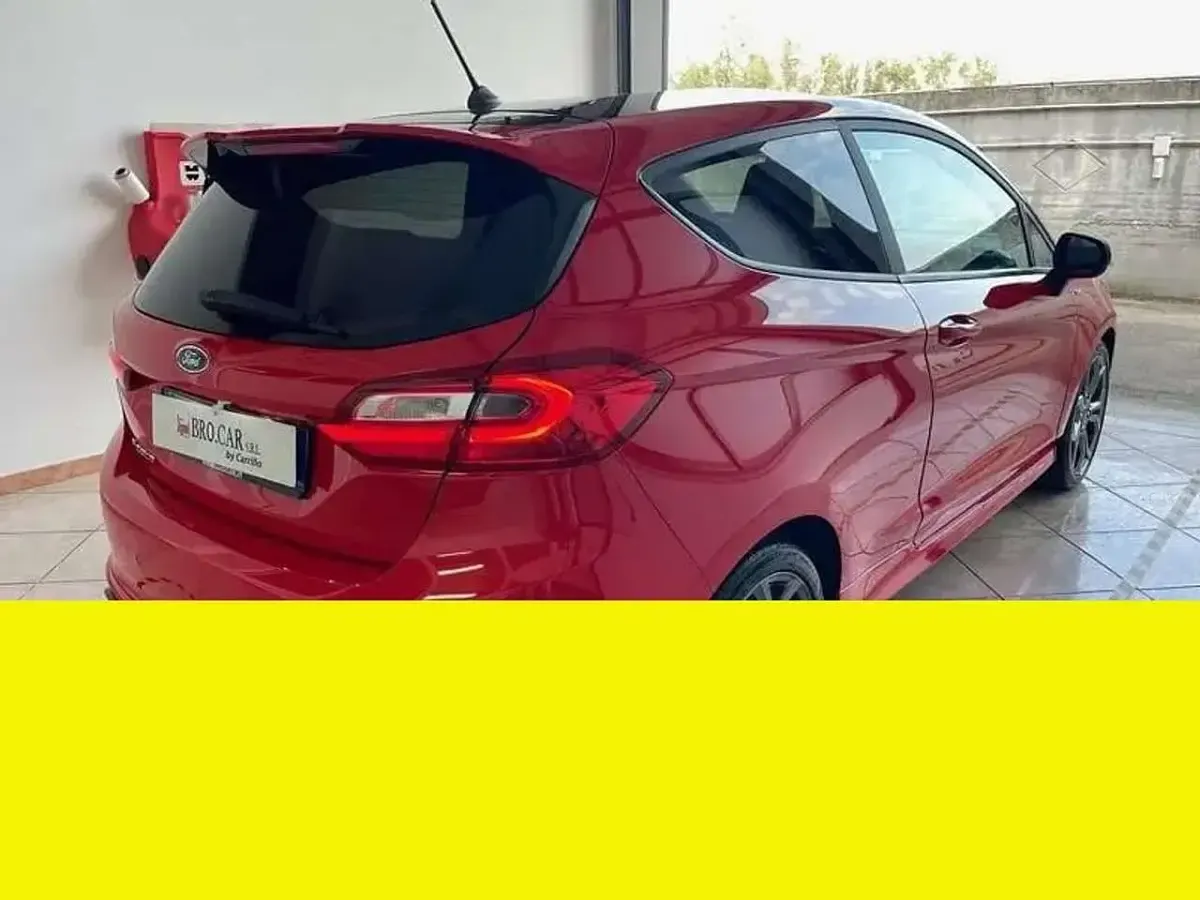 Usata Ford Fiesta ST-Line 86 CV (63 kW) 2018 Other Utilitaria