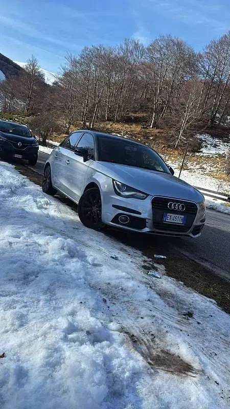 Usata Audi A1 Sportback Admired 90 CV (66 kW) 2014 Utilitaria