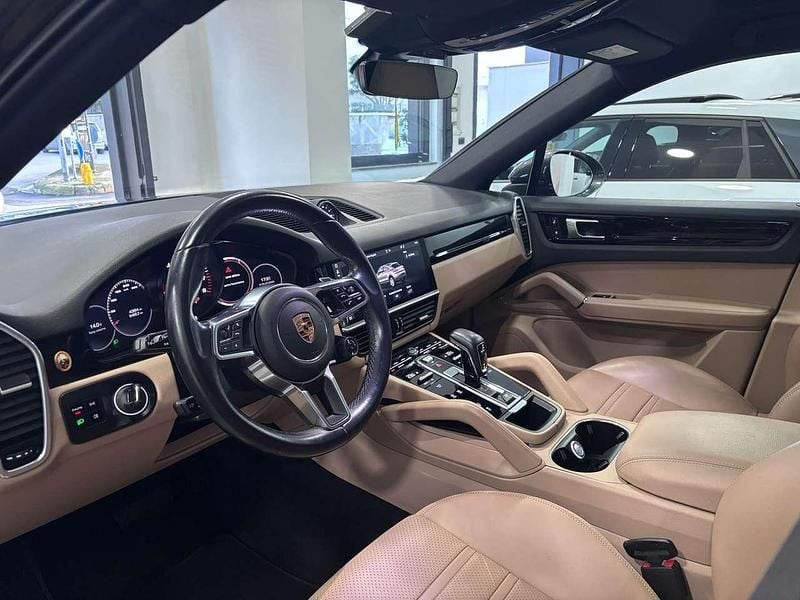 Usata Porsche Cayenne Coupe 340 CV (250 kW) 2019 Grigio Coupé