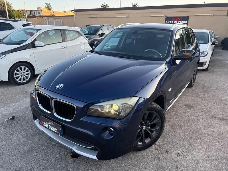 Usata BMW X1 177 CV (130 kW) 2010 Blu SUV