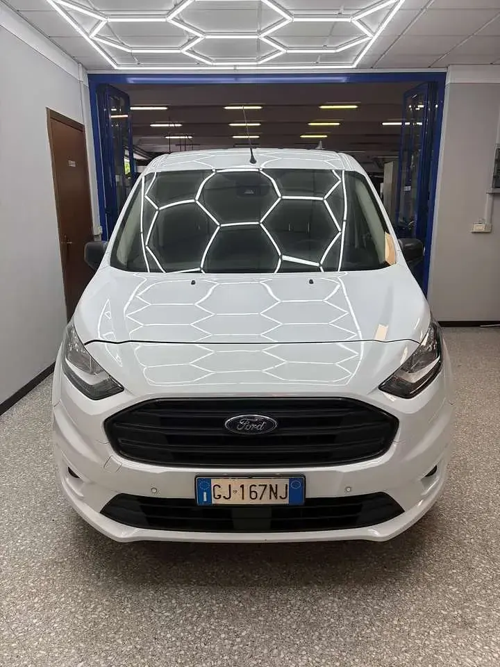 Usata Ford Transit 99 CV (72 kW) 2022 Bianco Furgone