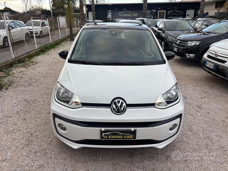 Usata VW up! move up! 68 CV (50 kW) 2018 Bianco Utilitaria