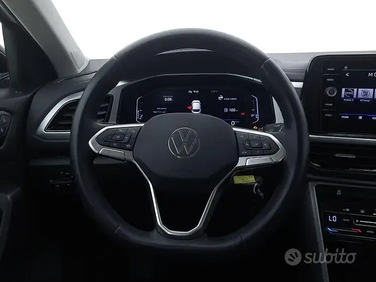 Usata VW T-Roc Life 110 CV (80 kW) 2022 Bianco SUV