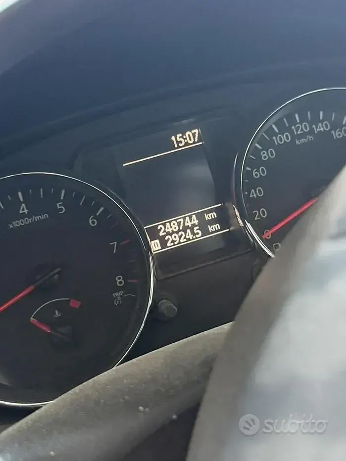 Usata Nissan Qashqai 117 CV (86 kW) 2013 Bianco SUV