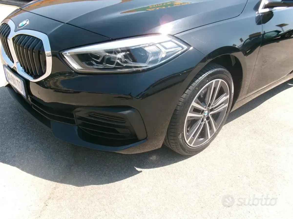 Usata BMW 116 Sport Line 116 CV (85 kW) 2020 Nero Utilitaria