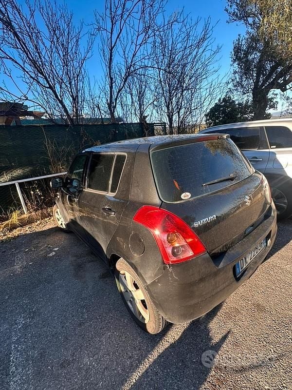 Usata Suzuki Swift 75 CV (55 kW) 2009 Nero Berlina