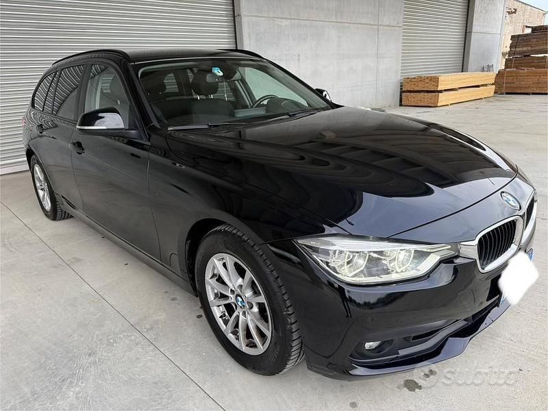 Usata BMW 318 150 CV (110 kW) 2018 Nero Station wagon
