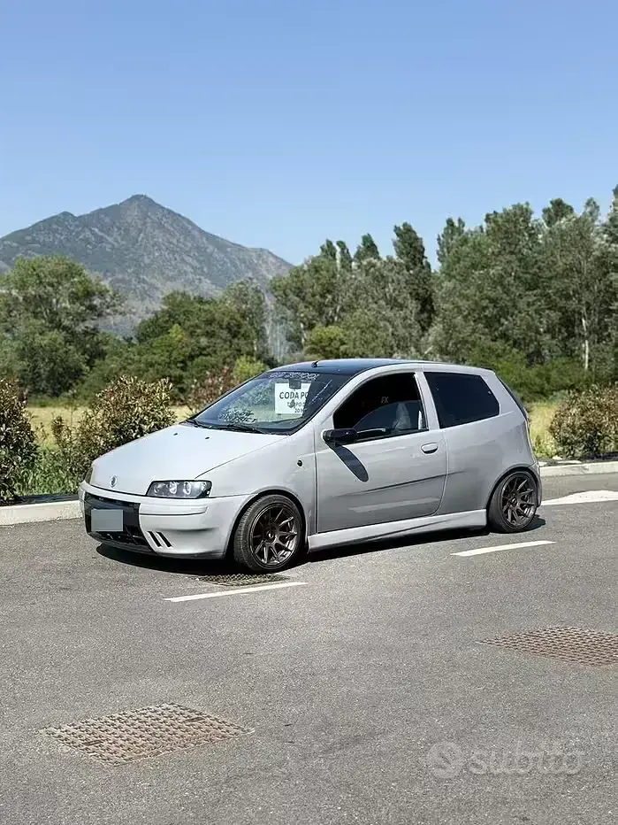 Usata Fiat Punto 60 CV (44 kW) 2000 Grigio Utilitaria