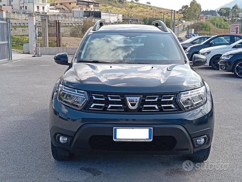 Usata Dacia Duster Prestige 115 CV (84 kW) 2022 Grigio SUV