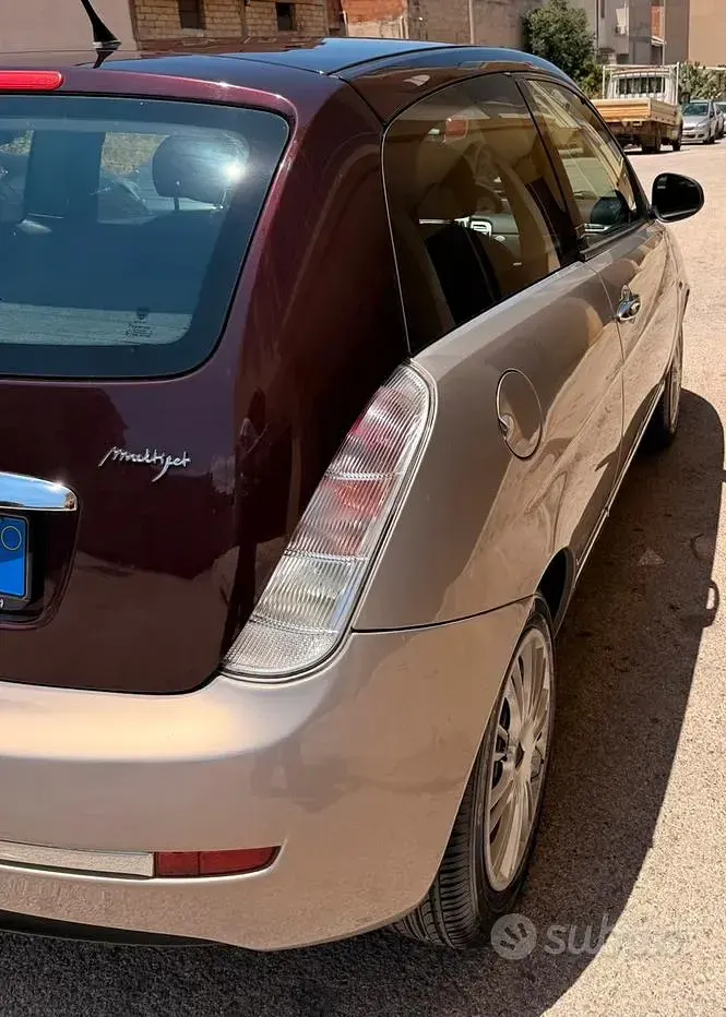 Usata Lancia Ypsilon 2011 Utilitaria