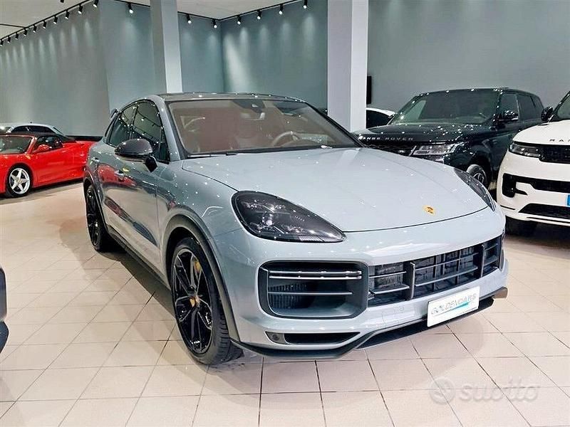 Usata Porsche Cayenne Turbo GT 640 CV (470 kW) 2022 Grigio SUV