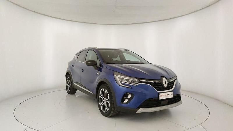 Usata Renault Captur Techno 160 CV (117 kW) 2022 Blu SUV