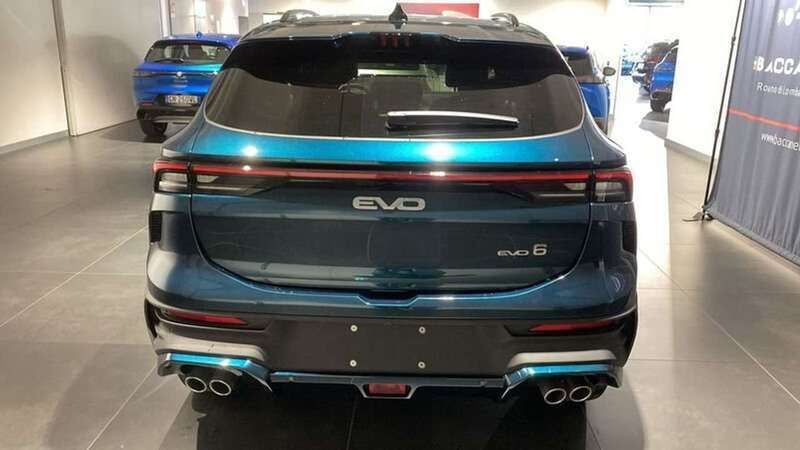 Usata EVO Evo 6 177 CV (130 kW) 2024 Blu SUV