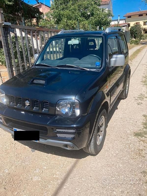 Usata 2009 Suzuki Jimny SUV | 14.000 € (Molto cara) - Immagine 1/4