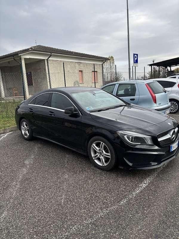 Usata Mercedes CLA200 AMG 136 CV (100 kW) 2014 Berlina