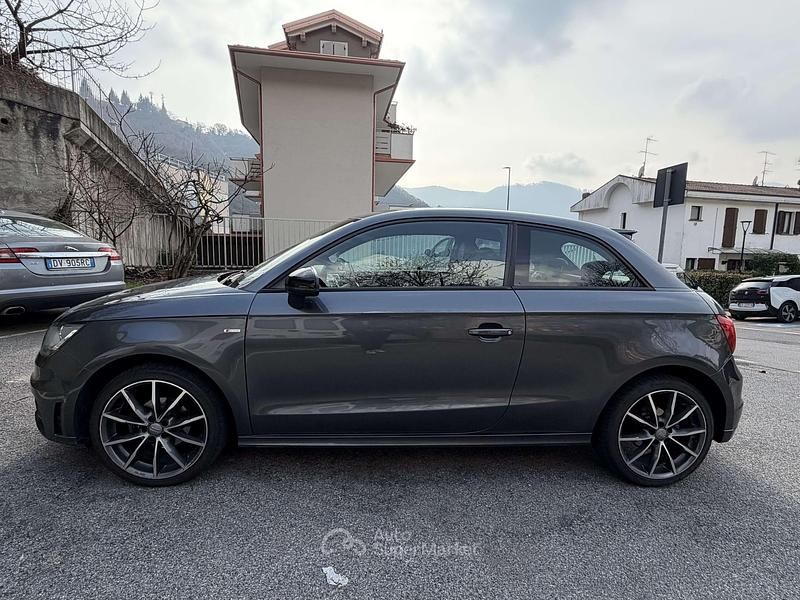 Usata Audi A1 S-Line 122 CV (89 kW) 2014 Grigio Utilitaria