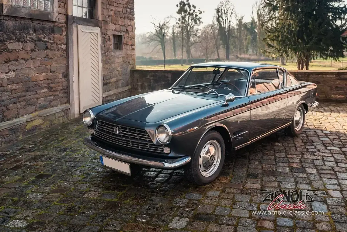Usata Fiat 2300 S 136 CV (100 kW) 1963 Grigio Coupé