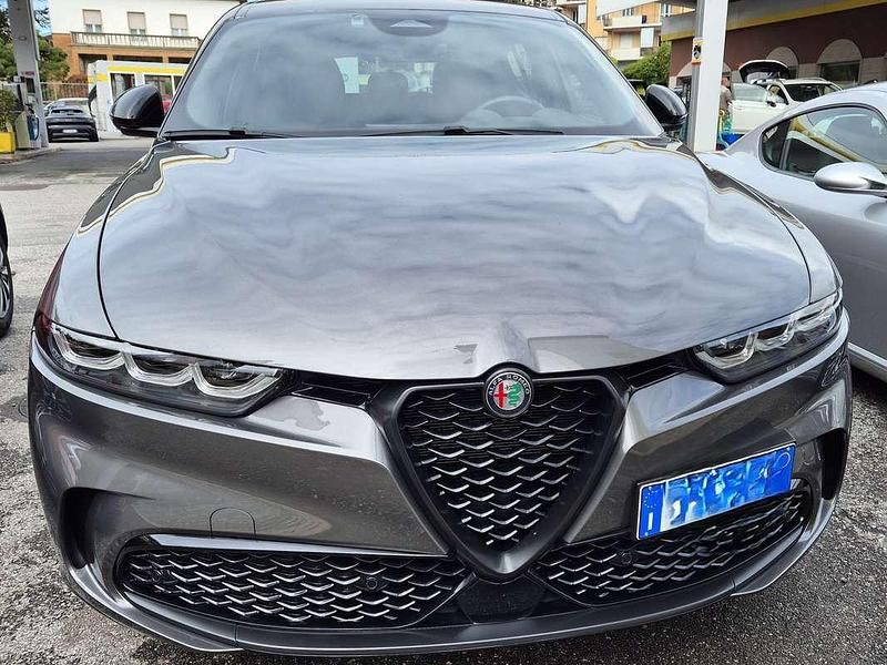Usata Alfa Romeo Tonale Veloce 160 CV (117 kW) 2024 Grigio SUV