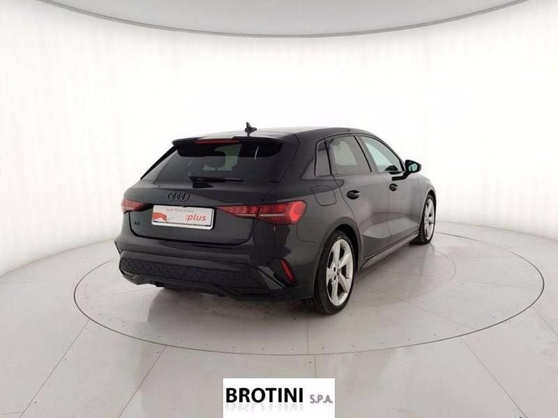 Usata Audi A3 S-Line 150 CV (110 kW) 2025 Nero metallizzato Berlina