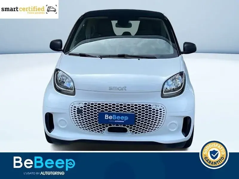 Usata Smart ForTwo Electric Drive Passion 60 kW (82 CV) 2023 Bianco pastello