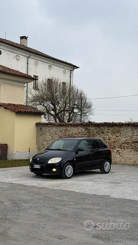 Usata Skoda Fabia 69 CV (50 kW) 2010 Nero Berlina