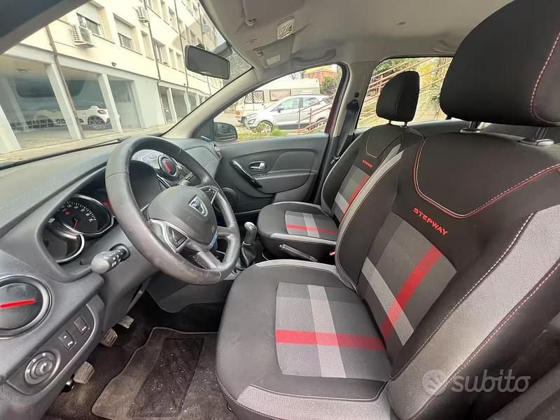Usata Dacia Sandero Stepway 90 CV (66 kW) 2020 Rosso Berlina