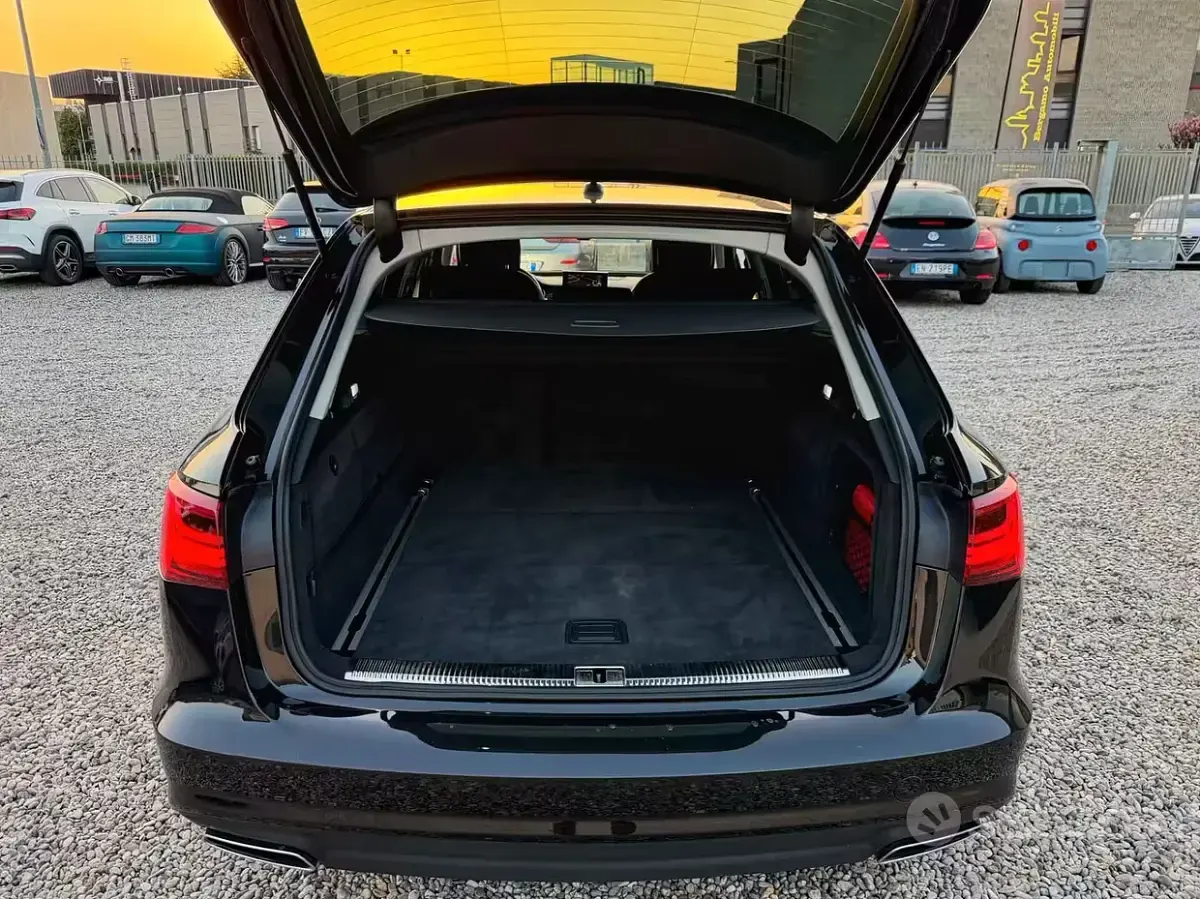 Usata Audi A6 190 CV (139 kW) 2017 Nero Station wagon