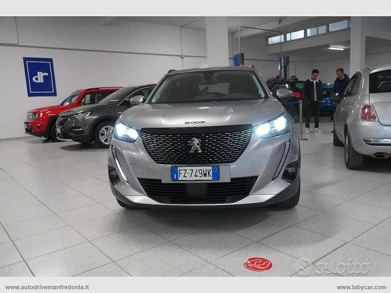 Usata Peugeot 2008 Allure 131 CV (96 kW) 2020 Grigio SUV