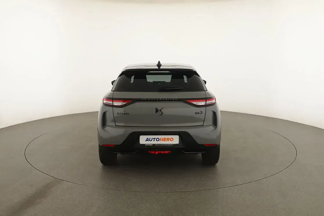 Usata DS Automobiles DS3 Crossback E-Tense Performance Line Plus 114 kW (156 CV) 2024 Grigio SUV