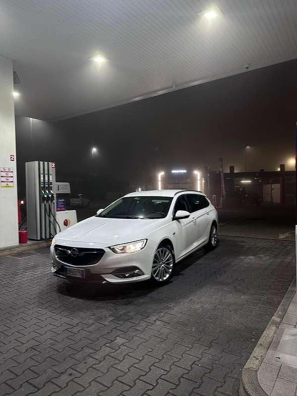 Usata Opel Insignia Business 170 CV (125 kW) 2019 Station wagon