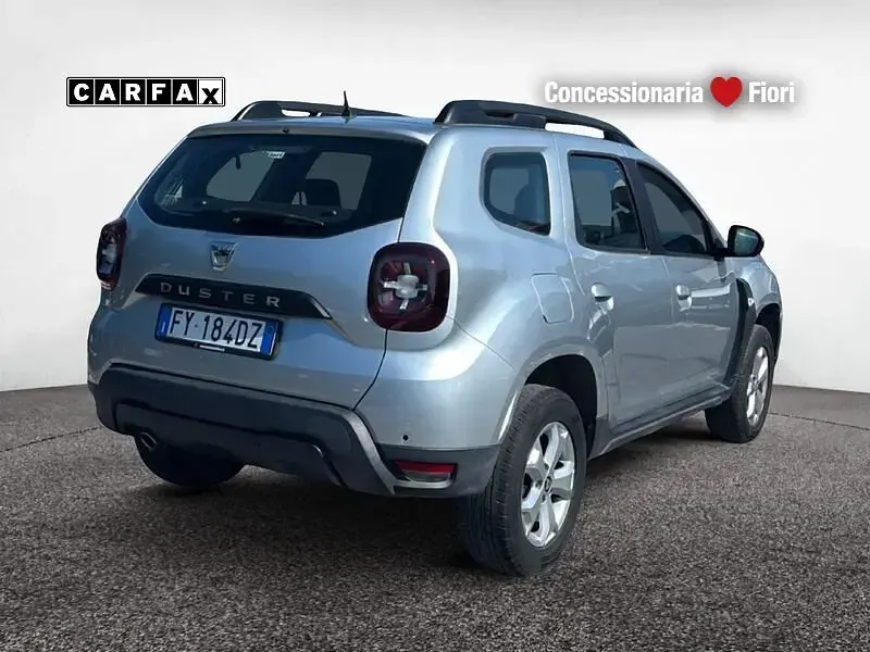 Usata Dacia Duster Comfort 131 CV (96 kW) 2019 Argento SUV