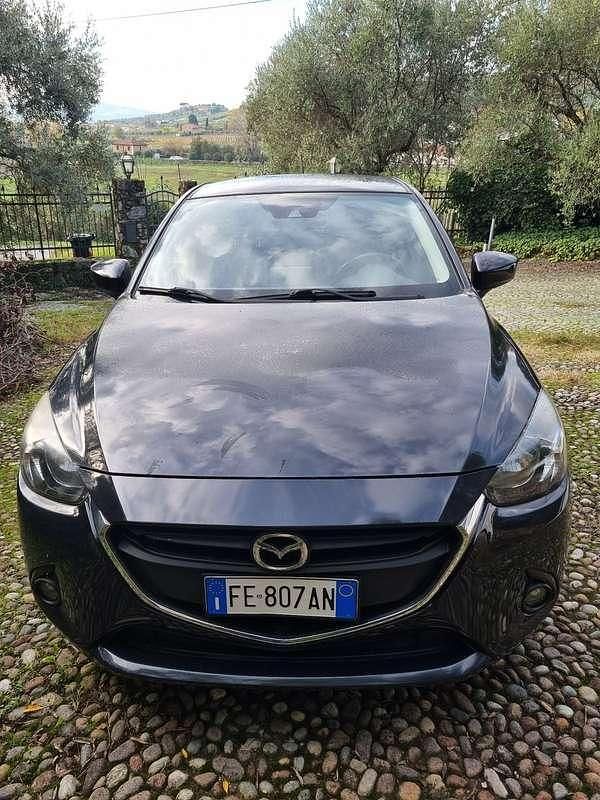 Nero Usata 2016 Mazda 2 Evolve Due volumi | 9500 € (Buon prezzo) - Immagine 1/4