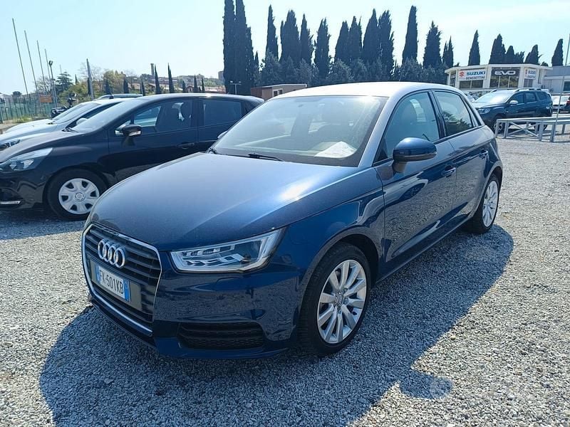 Usata Audi A1 Design 116 CV (85 kW) 2016 Blu Utilitaria