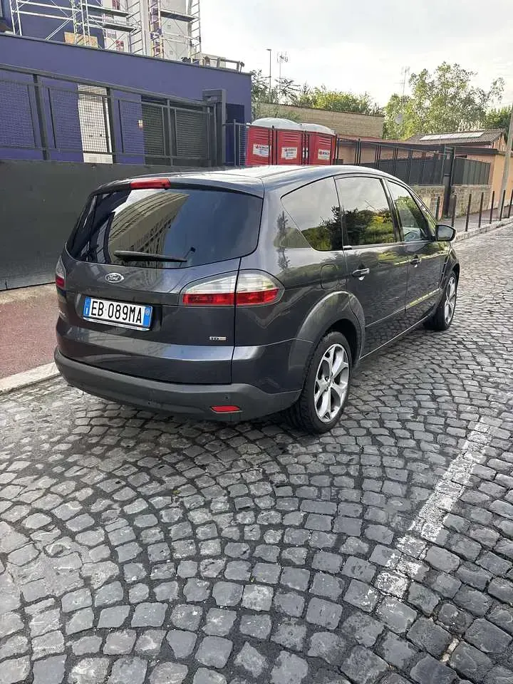 Usata Ford S-MAX Titanium 129 CV (94 kW) 2010 Other Monovolume