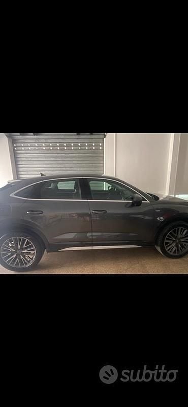 Usata Audi Q3 Sportback S-Line 150 CV (110 kW) 2020 Grigio SUV