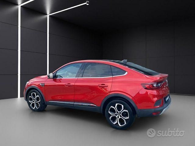 Usata Renault Arkana Intens 145 CV (106 kW) 2021 Bianco SUV