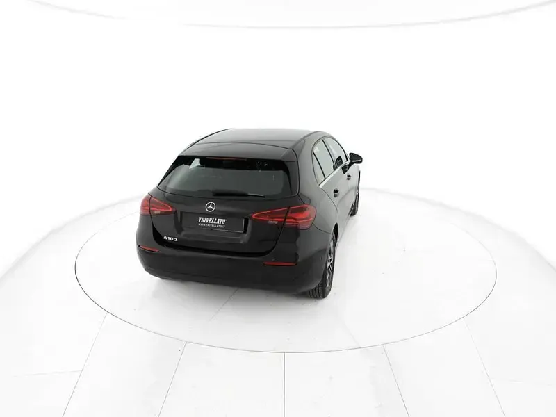 Usata Mercedes A180 Advanced 136 CV (100 kW) 2023 Nero Berlina