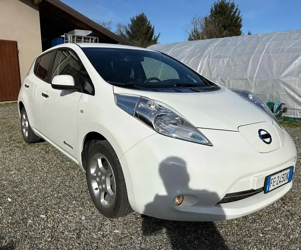 Usata Nissan Leaf Acenta 80 kW (109 CV) 2016 Bianco Utilitaria