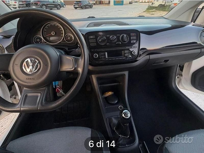 Usata VW up! 68 CV (50 kW) 2013 Bianco Utilitaria
