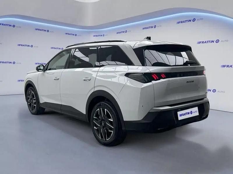 Usata Peugeot 5008 Allure 145 CV (106 kW) 2025 Bianco SUV