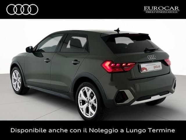 Usata Audi A1 Business 116 CV (85 kW) 2025 Verde distretto metallizzato SUV